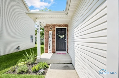 826 Acton Dr, Toledo, OH 43615 - photo 4