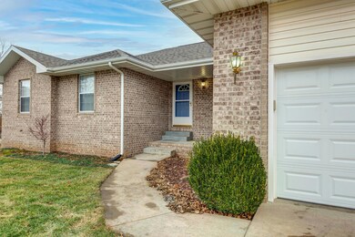 200 Shady Acres Cir, Nixa, MO 65714 - photo 2