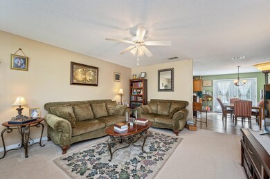 6-web-or-mls-4678 Bobolink Way-06