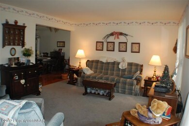 167 Kestrel Rd, Mountain Top, PA 18707 - photo 5
