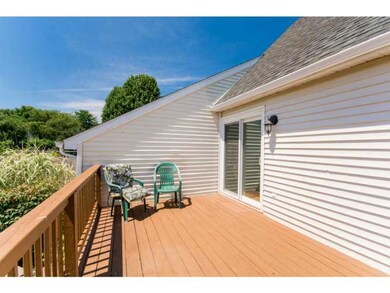 61 Bramans Ln unit Left Unit, Portsmouth, RI 02871 - photo 6