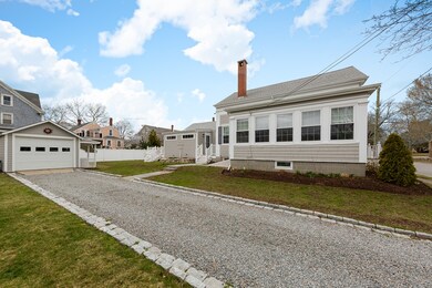 8 Walnut St, Fairhaven, MA 02719 - photo 4