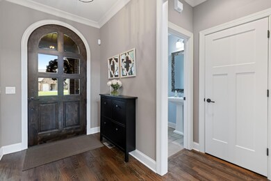 3136 Whistling Way-4