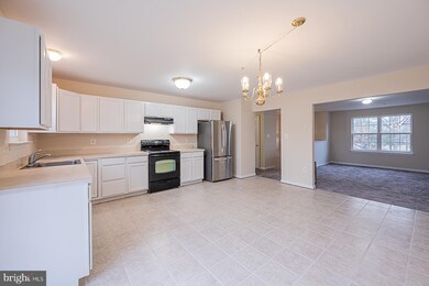 1520 Opus Ave, Capitol Heights, MD 20743 - photo 6