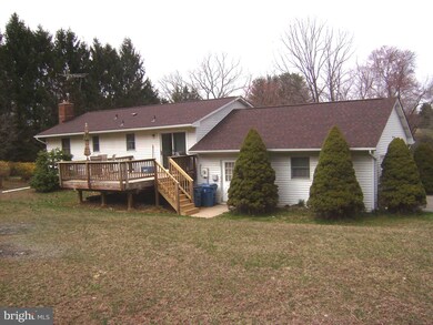 4418 Cherry Tree Ln, Sykesville, MD 21784 - photo 2