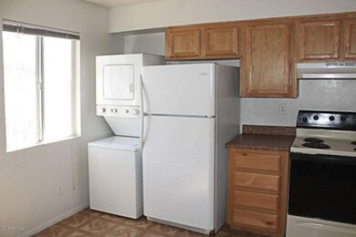 Unit Kitchen 2