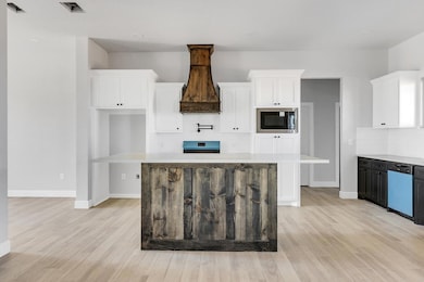 519 NE 2000, Andrews, TX 79714 - photo 4