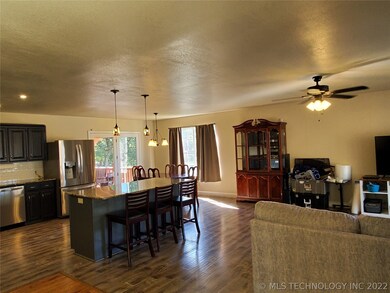 9 Trail Ridge Rd, Sapulpa, OK 74066 - photo 2