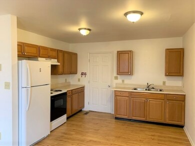 100 Hunt St, Manchester, TN 37355 - photo 4