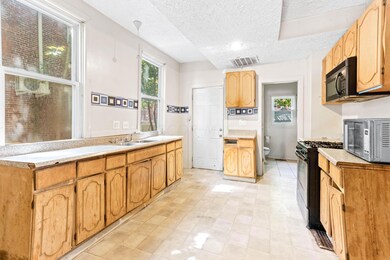 423 Stoddart Ave, Columbus, OH 43205 - photo 5