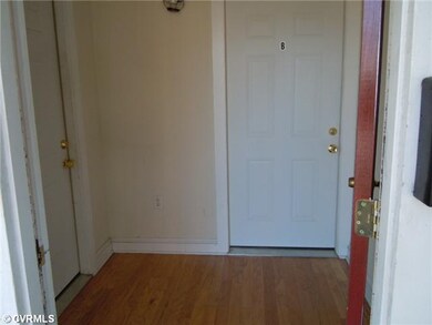 Foyer - A & B Unit
