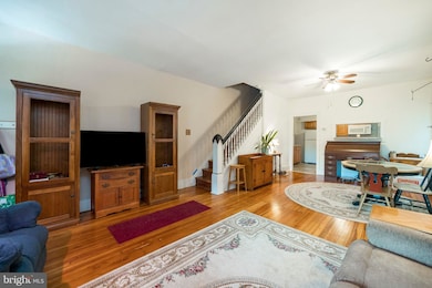 404 S Main St, Spring City, PA 19475 - photo 3