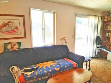 3339 Walton Ln, Eugene, OR 97408 - photo 5