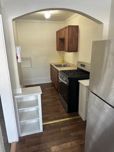 7536 Dunedin # 6 St, Detroit, MI 48206 - photo 4