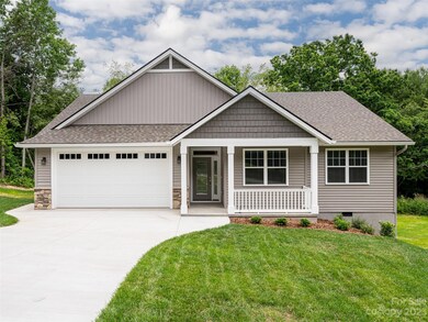 10 Chestnut Ln, Hendersonville, NC 28792 - photo 2