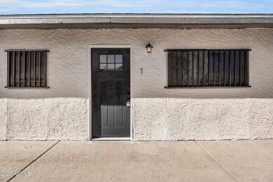 6-web-or-mls-1505 W McKinley St-13