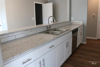 735 Schodde Ave, Burley, ID 83318 - photo 6