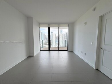 CANVAS unit 3409, Miami, FL 33132 - photo 6