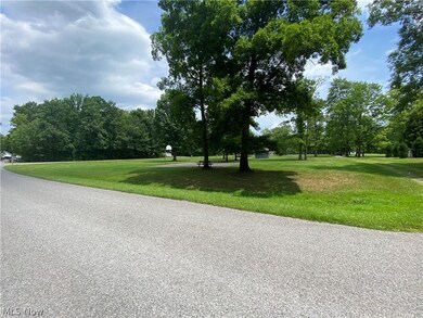 0 Columbia Ln unit 5051479, Roaming Shores, OH 44084 - photo 7