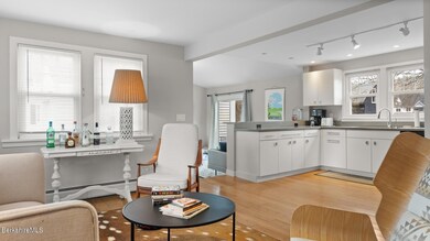 24 Manville St, Great Barrington, MA 01230 - photo 4