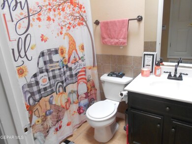 14301 Venecia Dr, El Paso, TX 79928 - photo 7
