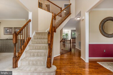 4909 Fox Creek Ct, Chantilly, VA 20151 - photo 3