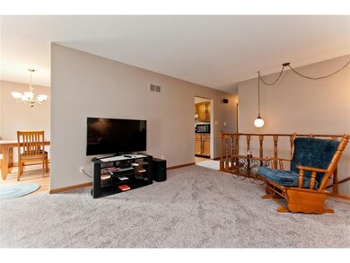 2623 Fruitland Blvd SW, Cedar Rapids, IA 52404 - photo 6