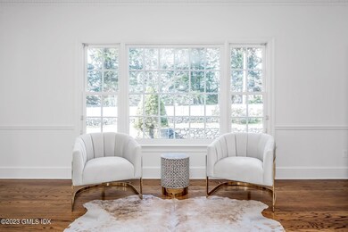 569 Round Hill Rd, Greenwich, CT 06831 - photo 6