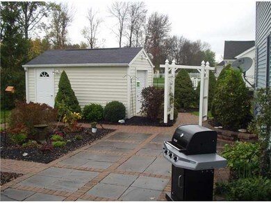 7346 Balla Dr, North Tonawanda, NY 14120 - photo 3