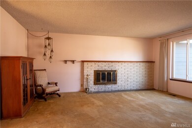 8422 225th Place SW, Edmonds, WA 98026 - photo 2