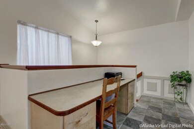 Desk nook