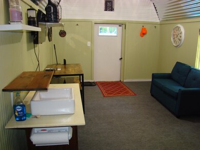 890 Branch Hill Rd unit 4, Readsboro, VT 05350 - photo 5