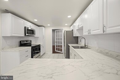 9586 Basket Ring Rd, Columbia, MD 21045 - photo 5