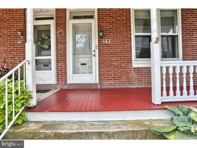 342 W High St, Womelsdorf, PA 19567 - photo 3