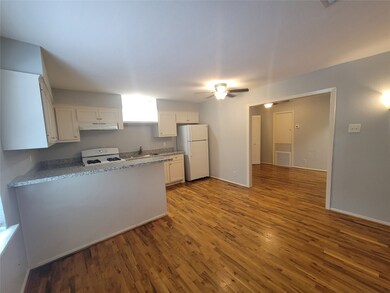 845 Beverly St unit 12, Houston, TX 77007 - photo 5