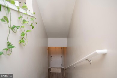 17009 Hoskins Way, Dumfries, VA 22026 - photo 6