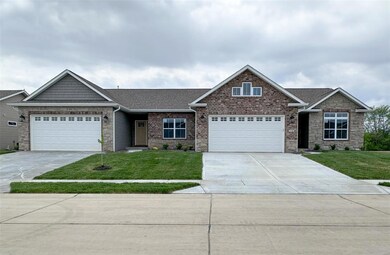7142 Remington Villa Dr, Maryville, IL 62062 - photo 4