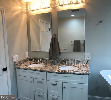 1311 Wedgewood Manor Way, Reston, VA 20194 - photo 7