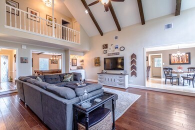 11731 Quail Creek Dr, Houston, TX 77070 - photo 7