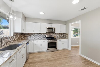 18823 Long Trace Dr, Humble, TX 77346 - photo 5