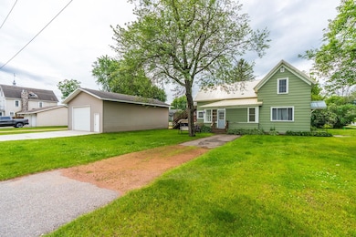 1109 E 3rd St, Merrill, WI 54452 - photo 4