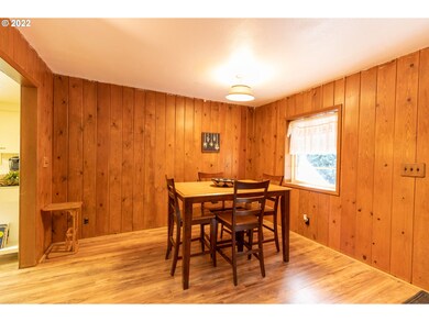 6351 Nonpareil Rd, Sutherlin, OR 97479 - photo 7