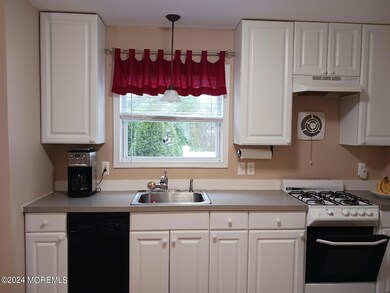 1412 Earie Way, Forked River, NJ 08731 - photo 4