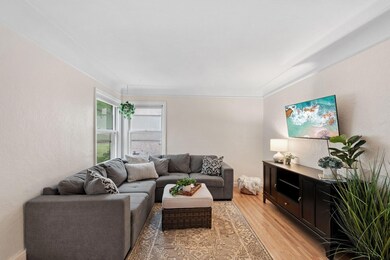 Bright and comfortable family room! Freshly painted walls, ceilings and trim throughout whole main level.