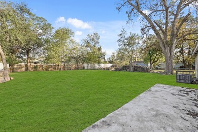 4418 Hirsch Rd, Houston, TX 77026 - photo 3