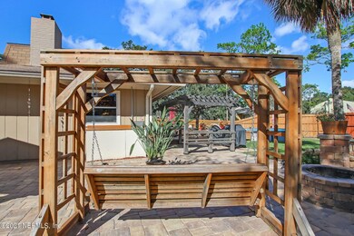 4203 Saint Francis Cir, Jacksonville, FL 32210 - photo 6