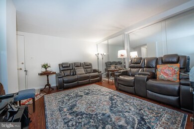 Green Hill Condominiums unit EC601, Wynnewood, PA 19096 - photo 6