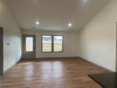 1010 Noel Dr, Cookeville, TN 38506 - photo 6