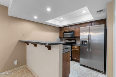 09-Kitchen