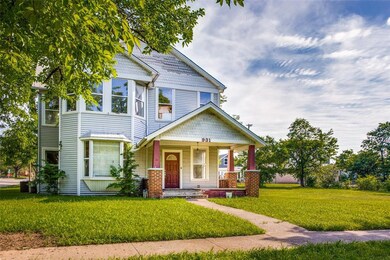 931 W Chestnut St, Denison, TX 75020 - photo 2